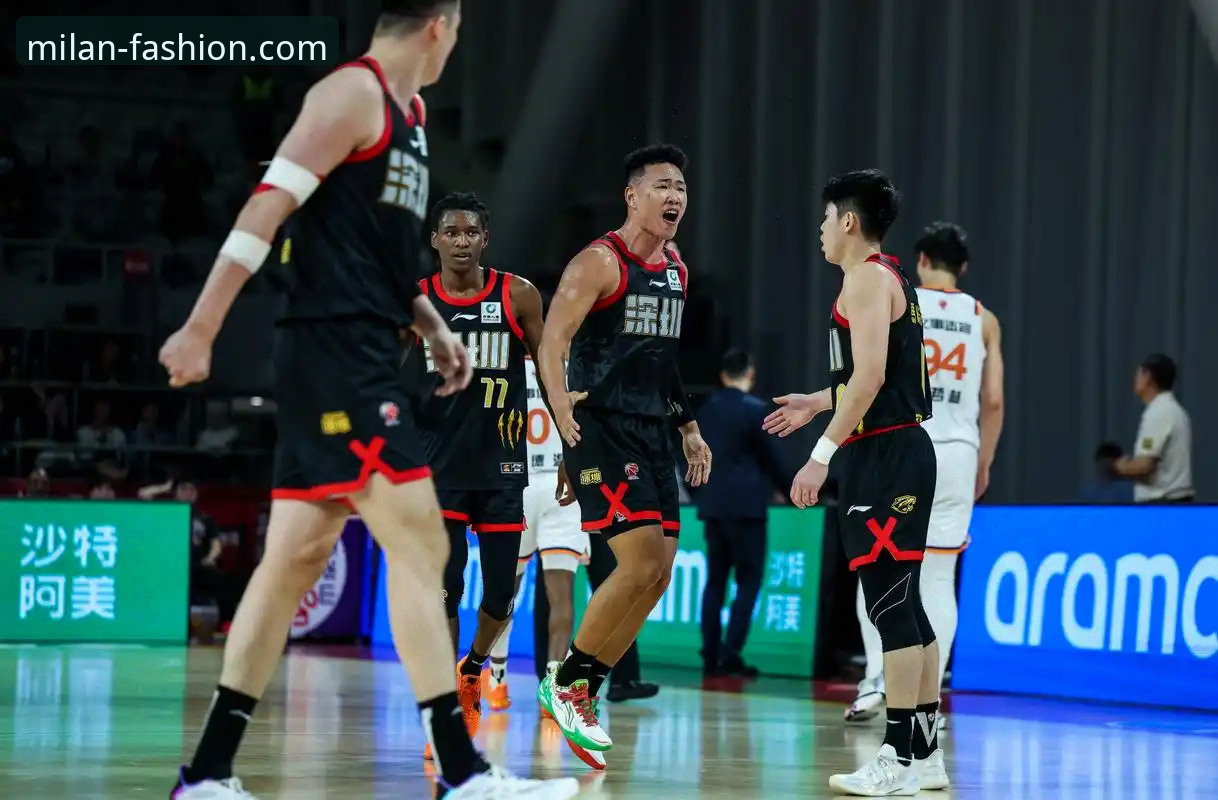 实战派视角：从上海男篮12连胜，看如何高效利用米兰官网获取深度赛事信息